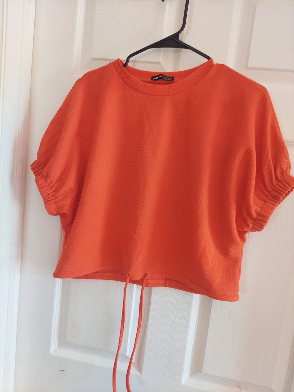 SHEIN Orange Cropped Drawstring Sleeve Top